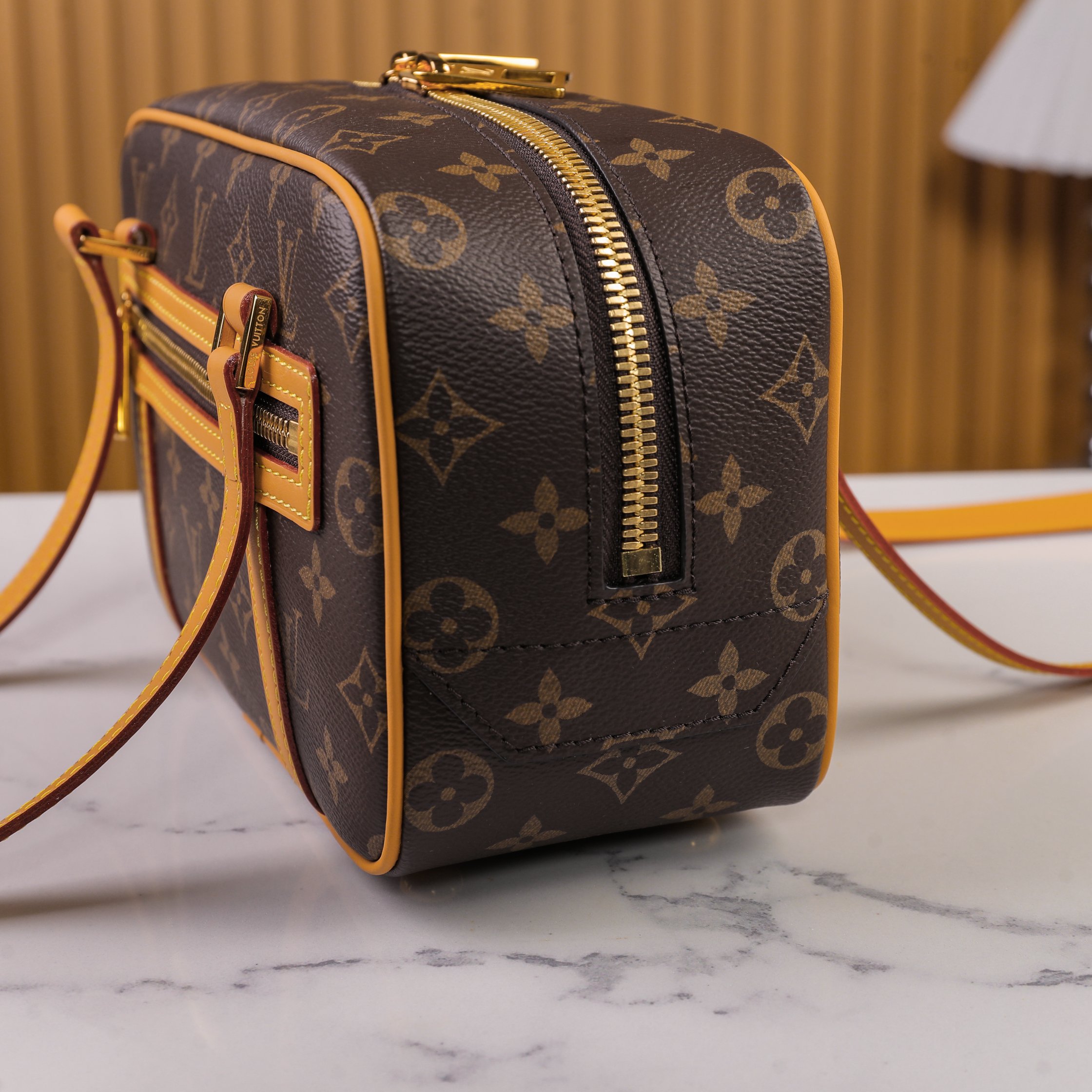 20240625/LouisVuitton_M46321